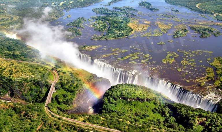 Victoria Falls 2 - Zimbabwe